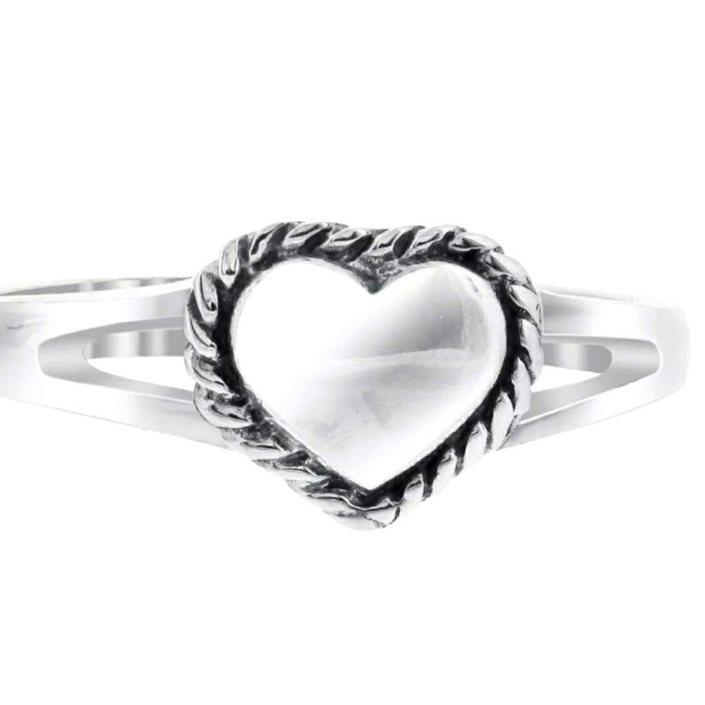 925 Sterling Silver Polished Finish Heart Ring Size 5 - 9